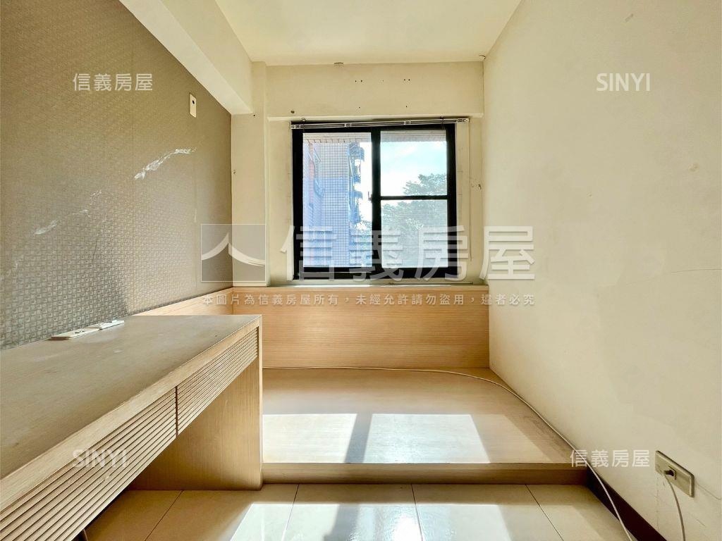 楠梓花園輕井澤低總價兩房房屋室內格局與周邊環境