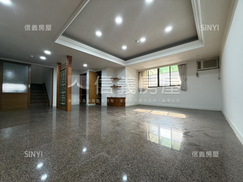 近金城國中３房平車房屋室內格局與周邊環境