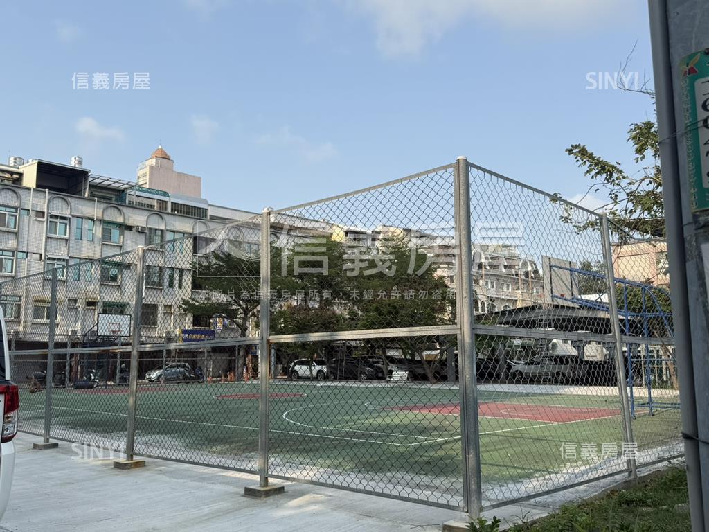 近金城國中３房平車房屋室內格局與周邊環境