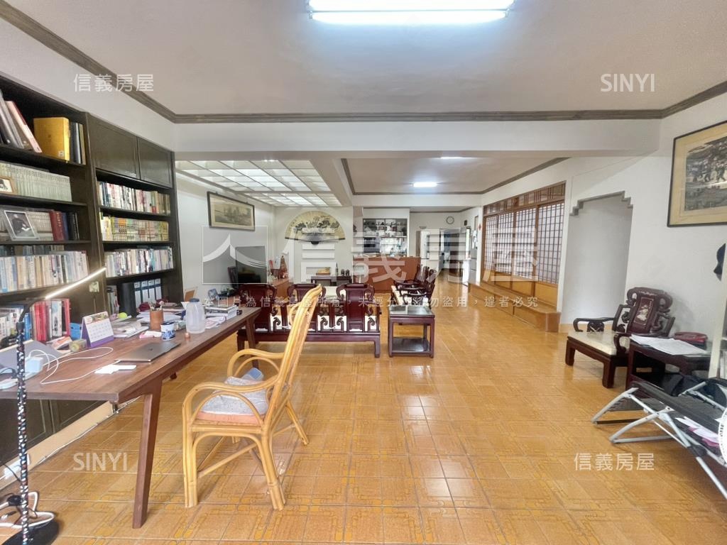 薇閣珠海稀有二樓房屋室內格局與周邊環境