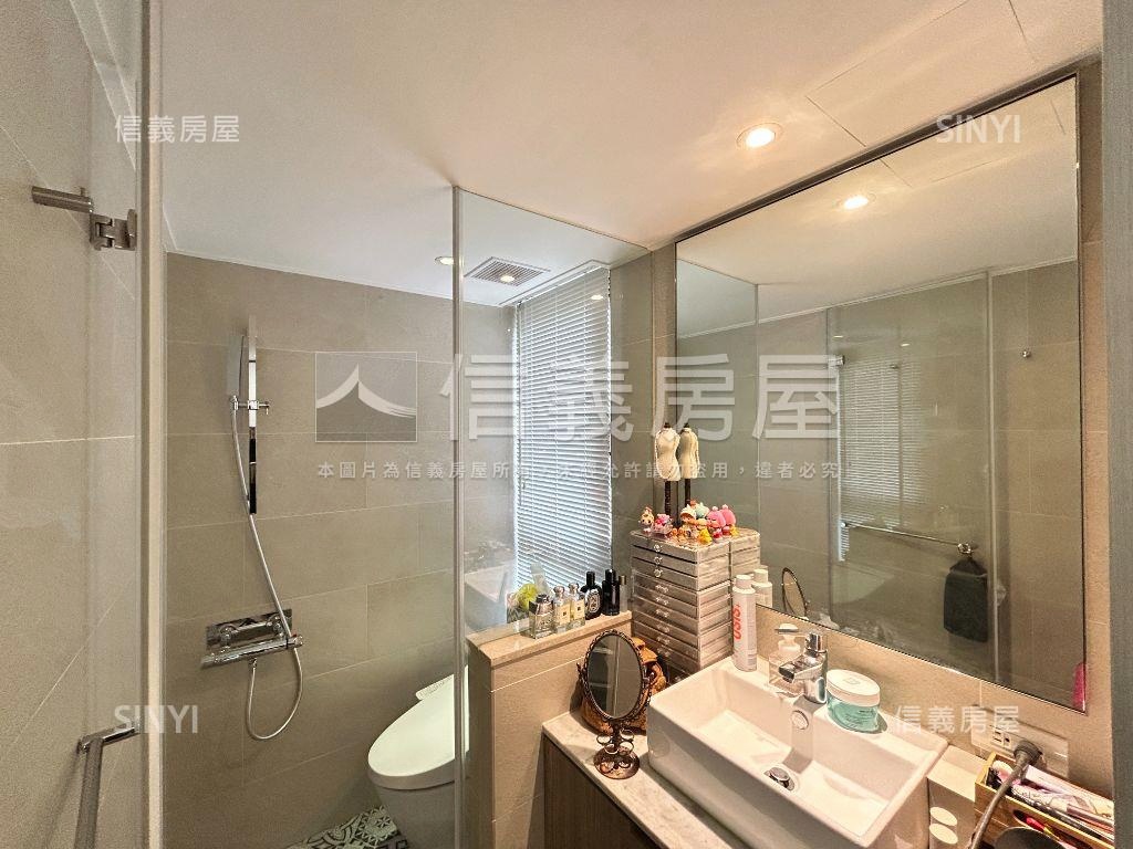 長虹ｐａｒｋ屋況好景觀屋房屋室內格局與周邊環境