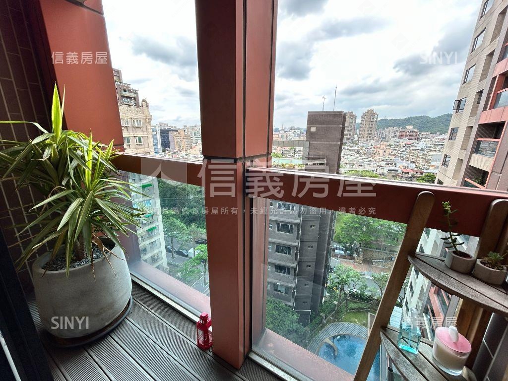 長虹ｐａｒｋ屋況好景觀屋房屋室內格局與周邊環境