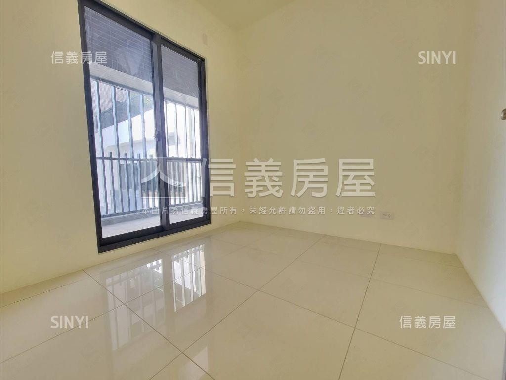 晴川硯三房平車露台戶房屋室內格局與周邊環境