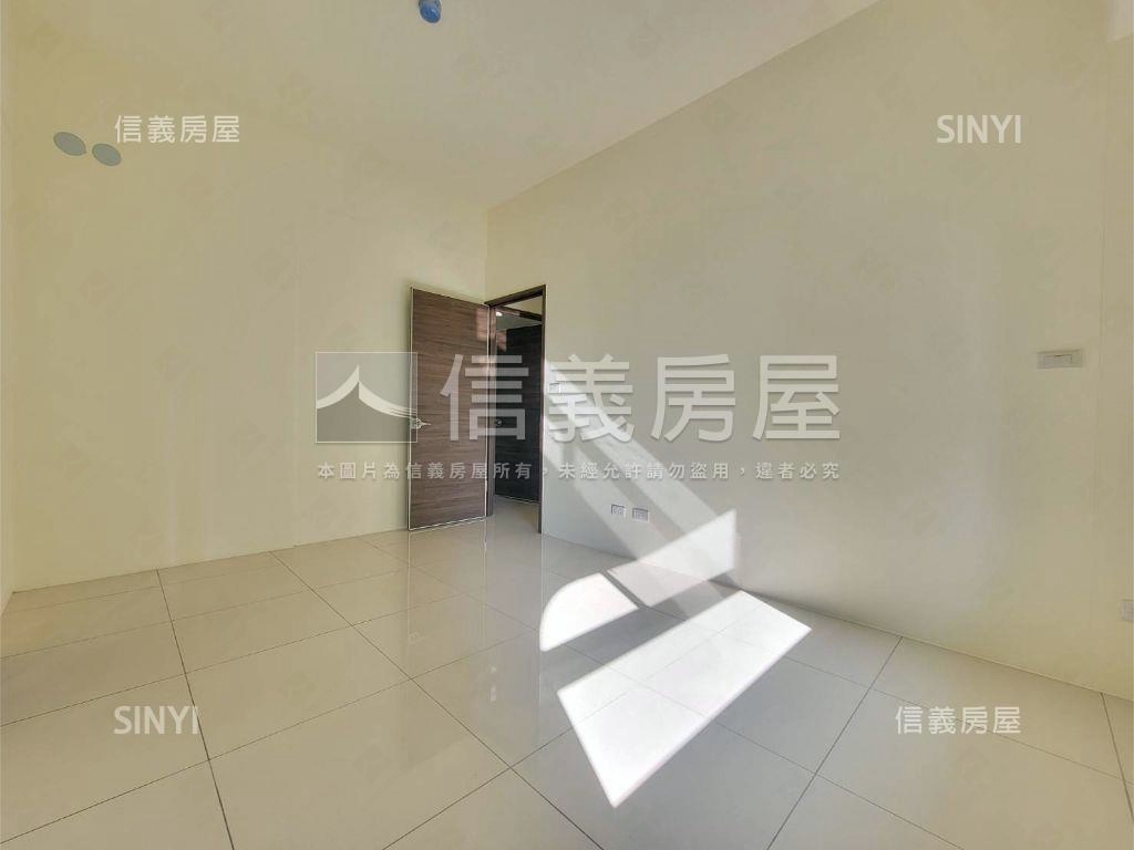 晴川硯三房平車露台戶房屋室內格局與周邊環境