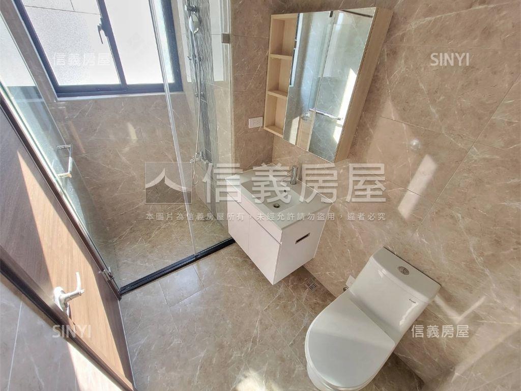 晴川硯三房平車露台戶房屋室內格局與周邊環境