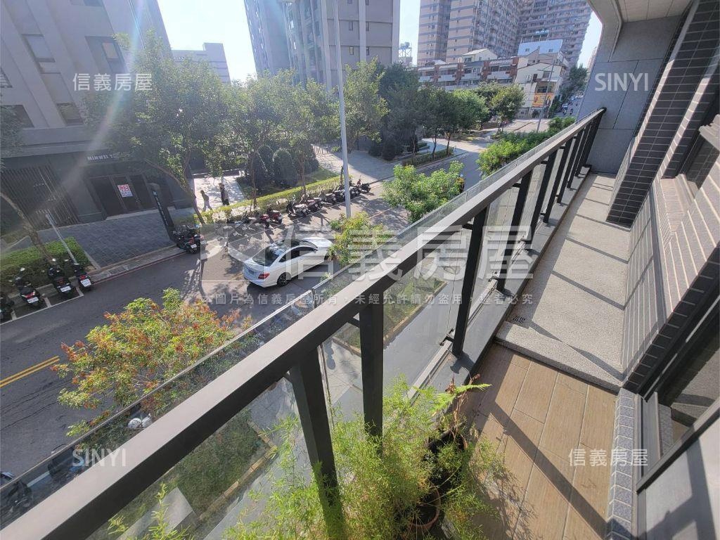 晴川硯三房平車露台戶房屋室內格局與周邊環境