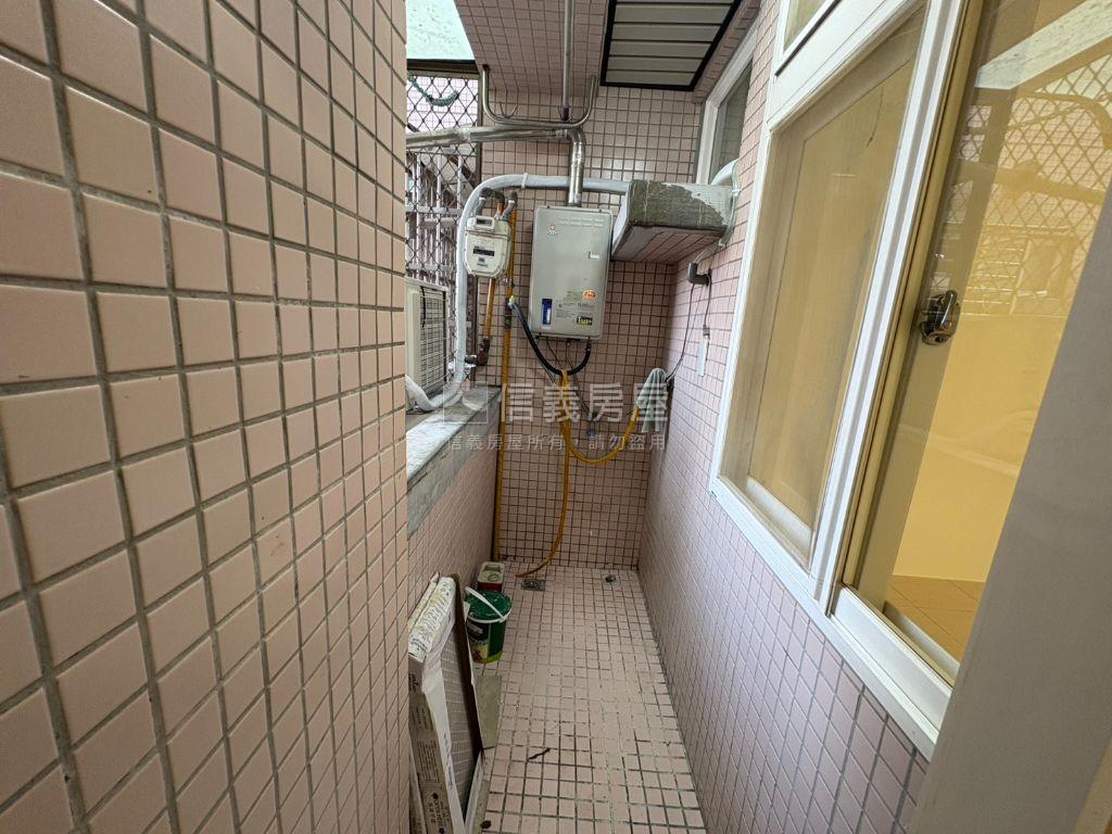 幼獅台北比佛利夏威夷美屋房屋室內格局與周邊環境
