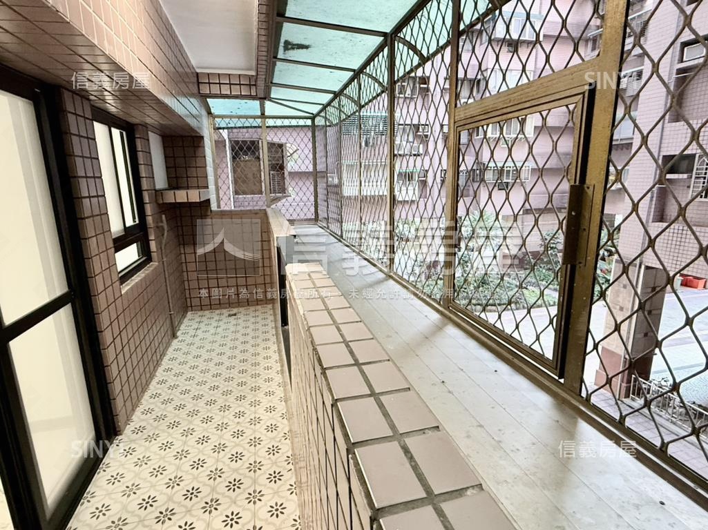 生活大國精裝河景大戶房屋室內格局與周邊環境