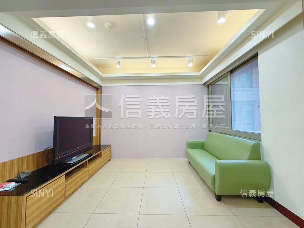 美術館。典雅大空間。兩房房屋室內格局與周邊環境