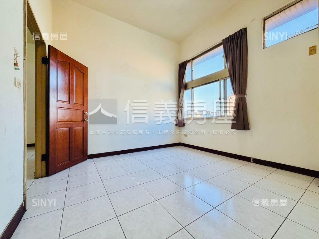 急售！稀有瞭望視野３房房屋室內格局與周邊環境