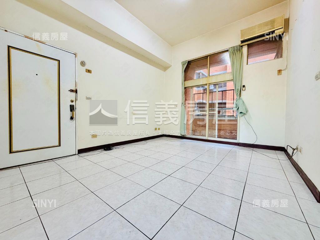 急售！稀有瞭望視野３房房屋室內格局與周邊環境