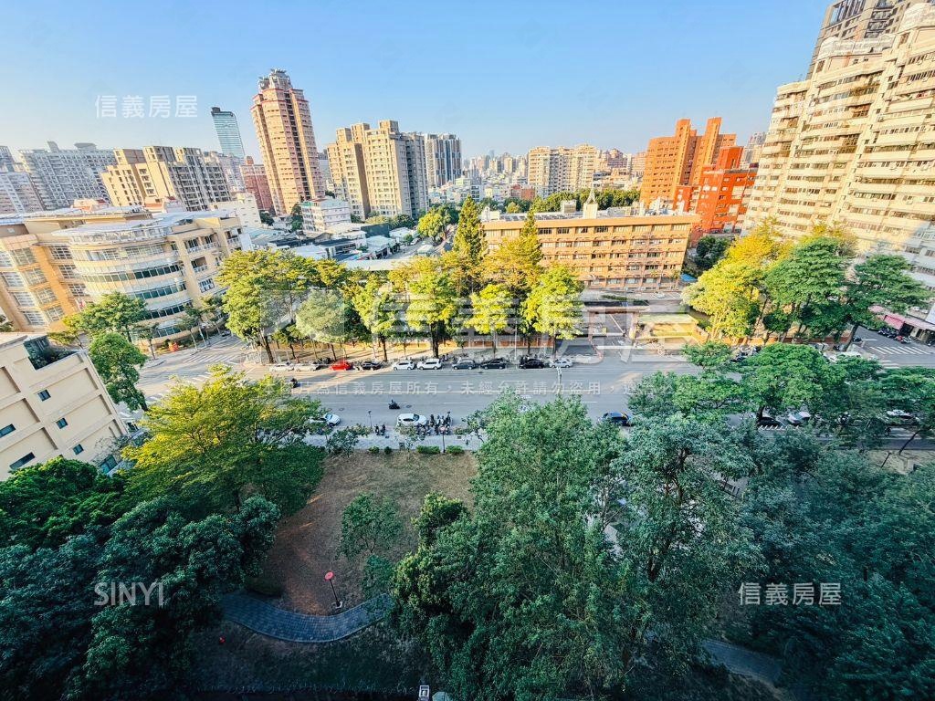 急售！稀有瞭望視野３房房屋室內格局與周邊環境