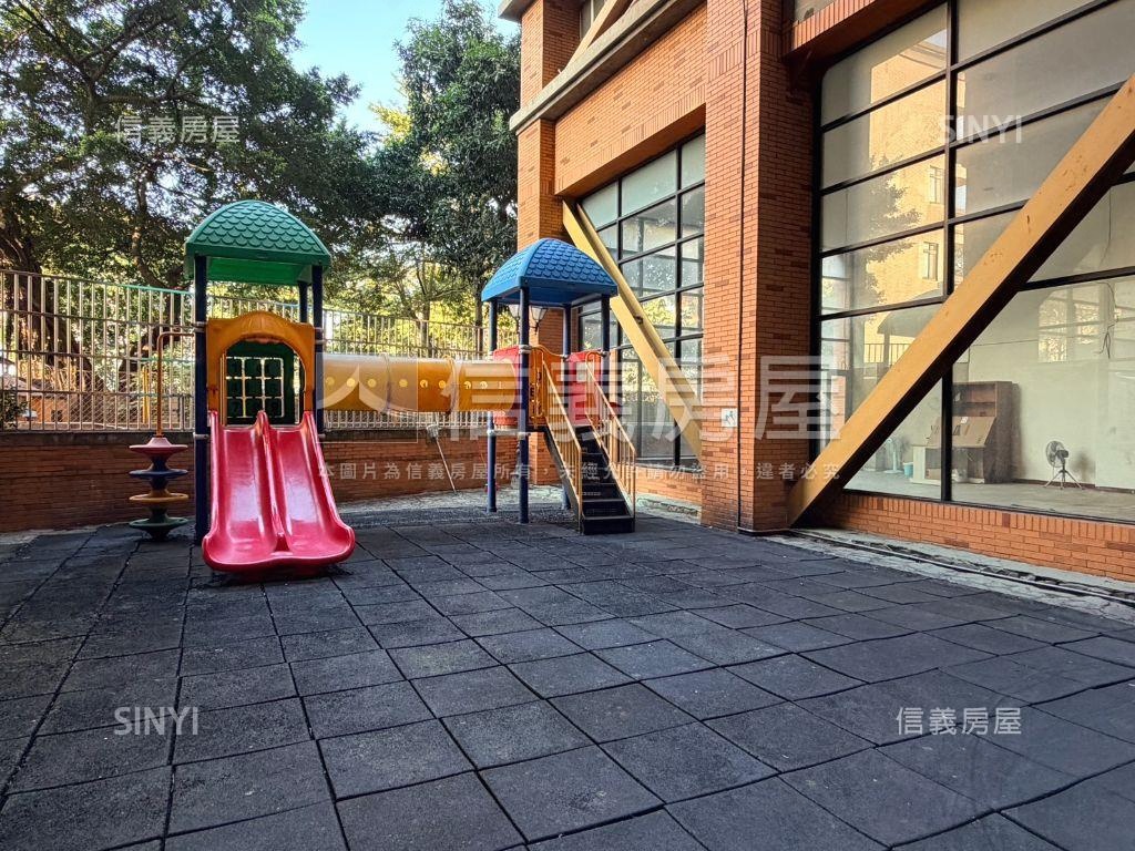 急售！稀有瞭望視野３房房屋室內格局與周邊環境