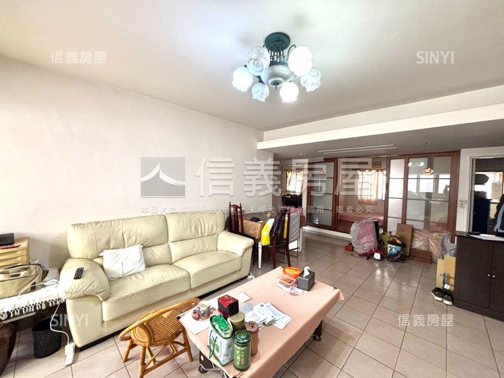 仁愛新村！美美三房房屋室內格局與周邊環境