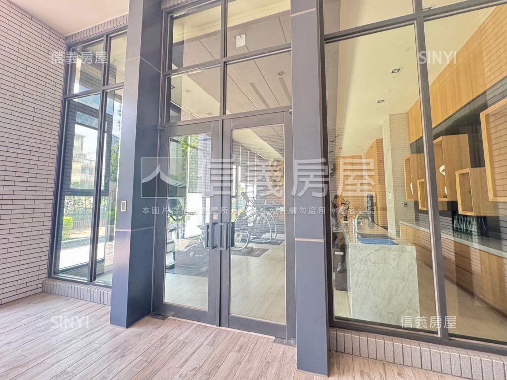 小時代美二房平車房屋室內格局與周邊環境