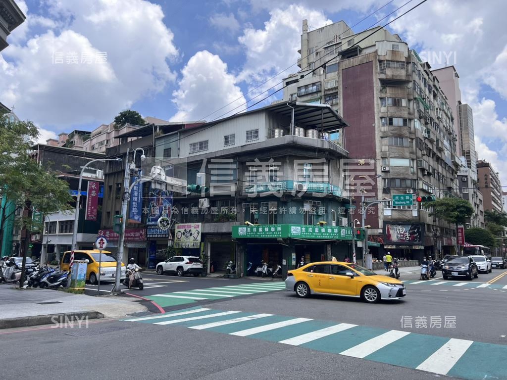 民生路熱鬧金店面房屋室內格局與周邊環境