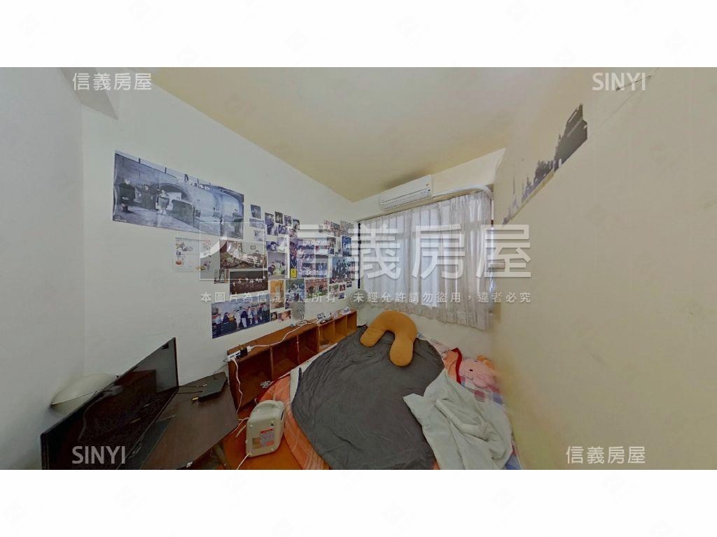 市區車庫大空間透天房屋室內格局與周邊環境