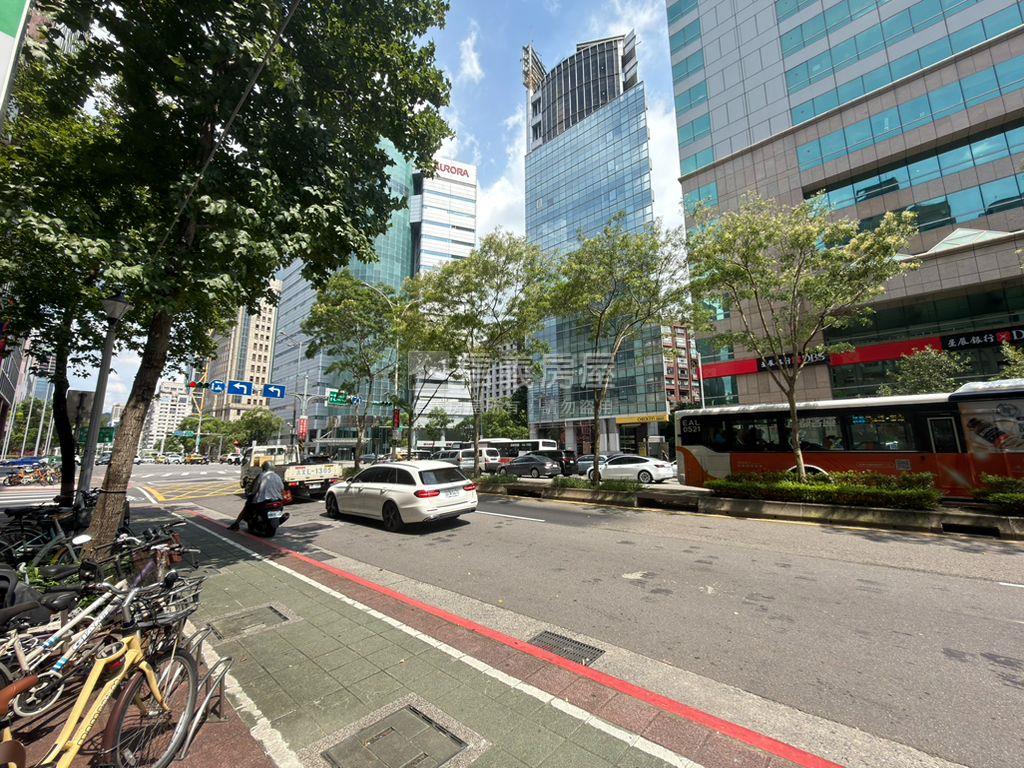 大員慶信義高樓大廈房屋室內格局與周邊環境