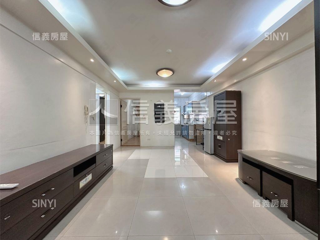 新案！薪家庭三房帝王戶房屋室內格局與周邊環境