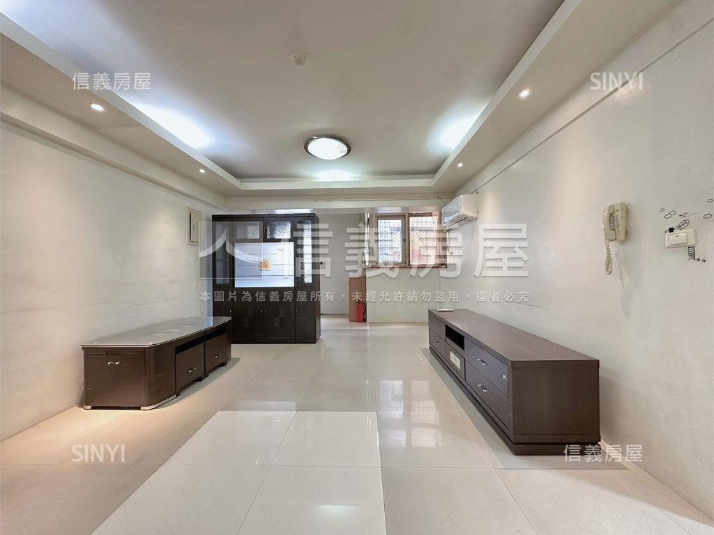 新案！薪家庭三房帝王戶房屋室內格局與周邊環境