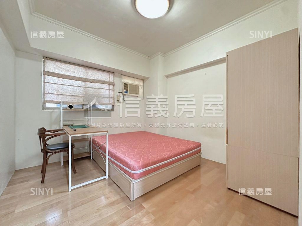 新案！薪家庭三房帝王戶房屋室內格局與周邊環境