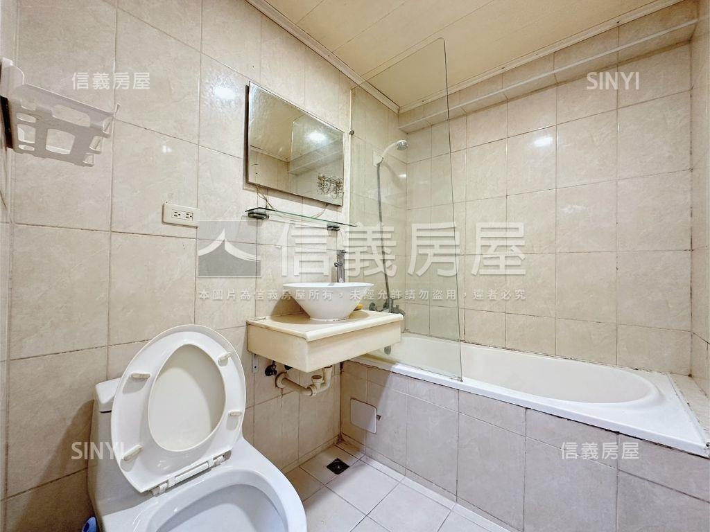 新案！薪家庭三房帝王戶房屋室內格局與周邊環境