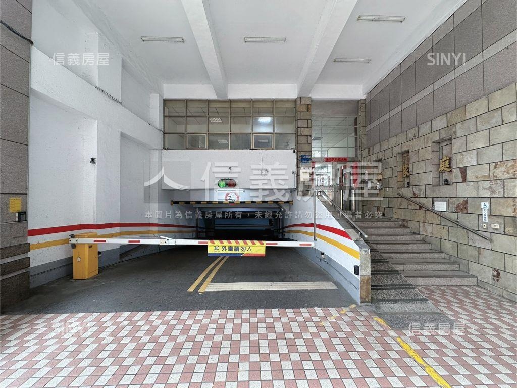 新案！薪家庭三房帝王戶房屋室內格局與周邊環境