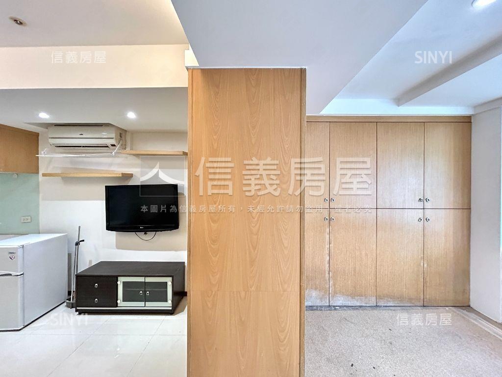 【西門捷運】高樓美套房房屋室內格局與周邊環境