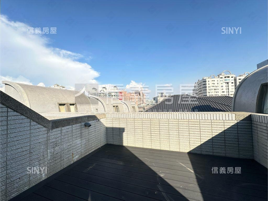 稀有邊間別墅附平車房屋室內格局與周邊環境