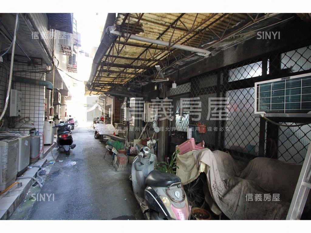 萬華武成街靜巷透天厝房屋室內格局與周邊環境