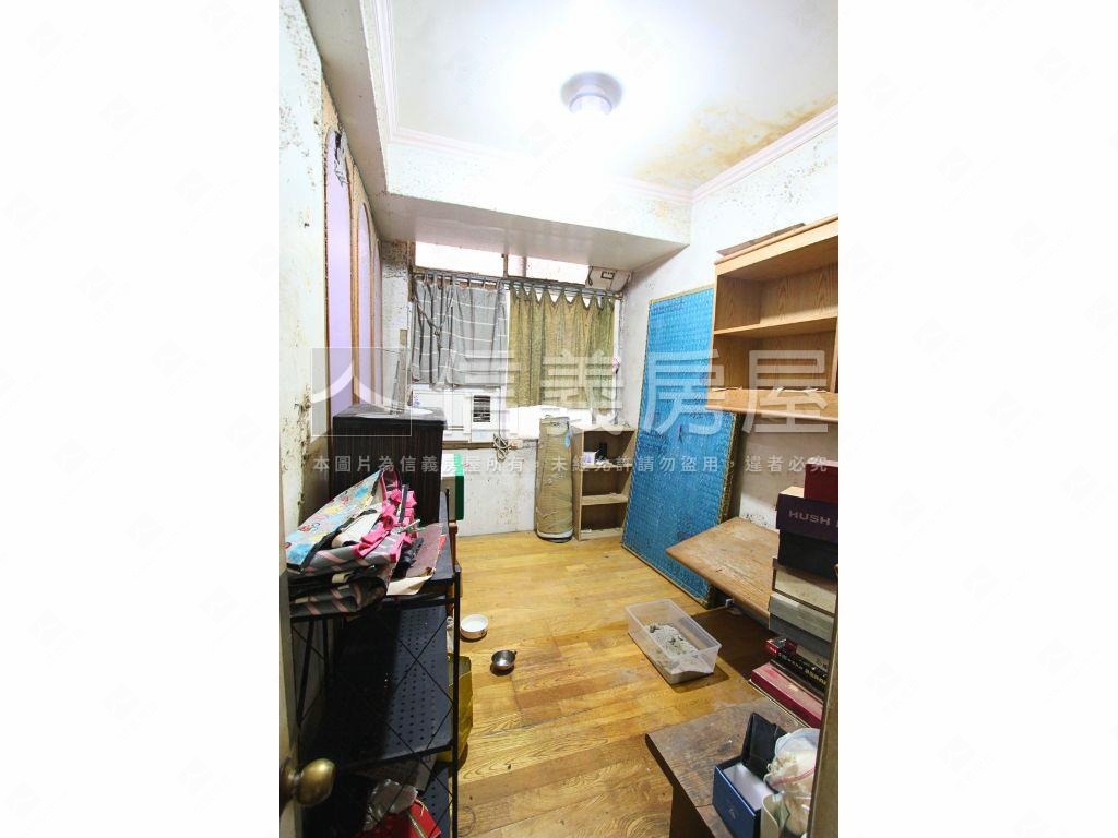 萬華武成街靜巷透天厝房屋室內格局與周邊環境
