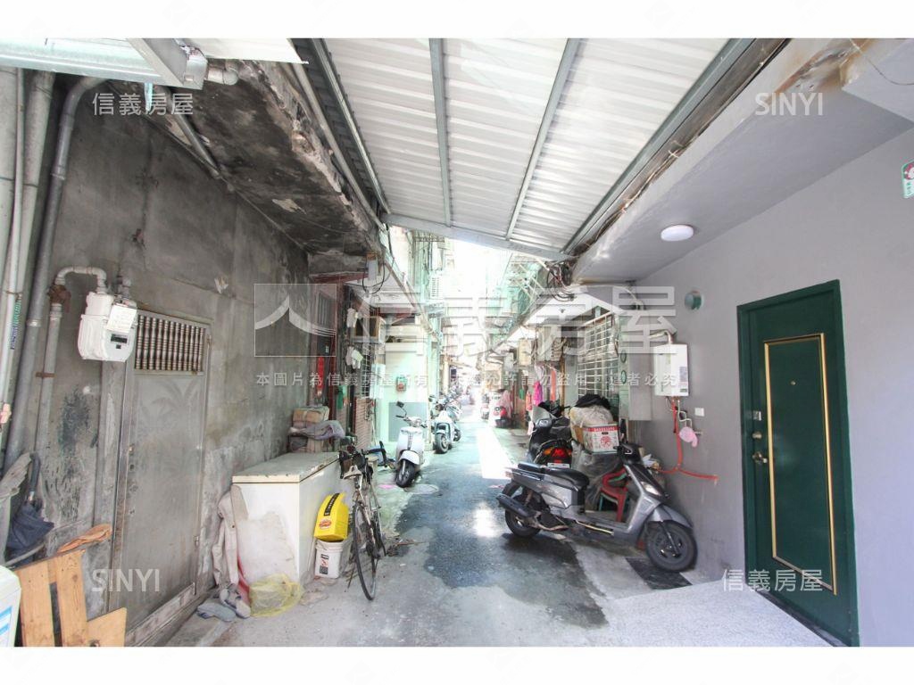 萬華武成街靜巷透天厝房屋室內格局與周邊環境