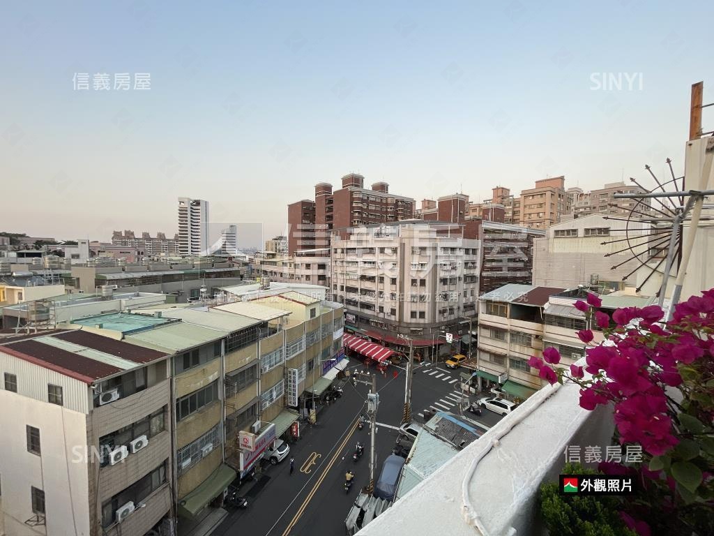 鳳新高中邊間採光寬敞５房房屋室內格局與周邊環境