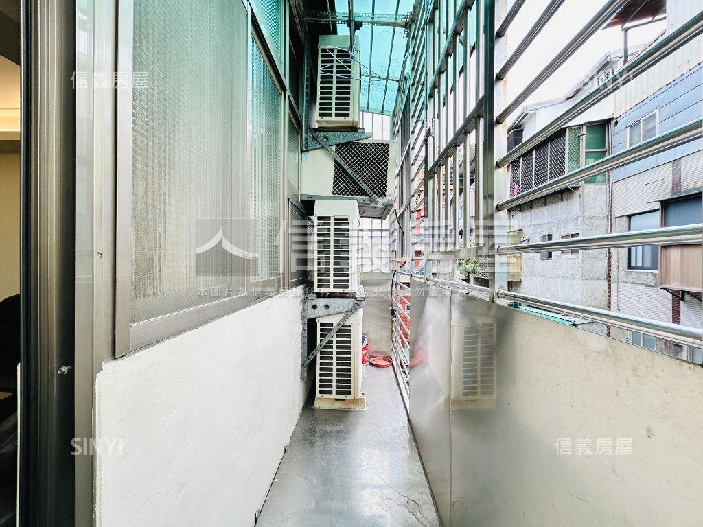 停車方便機能佳。優質美寓房屋室內格局與周邊環境