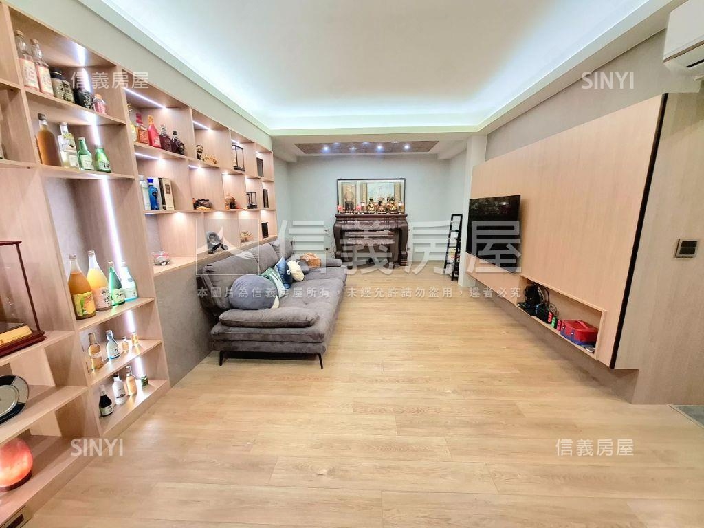 極美豪邸汐萬透天房屋室內格局與周邊環境