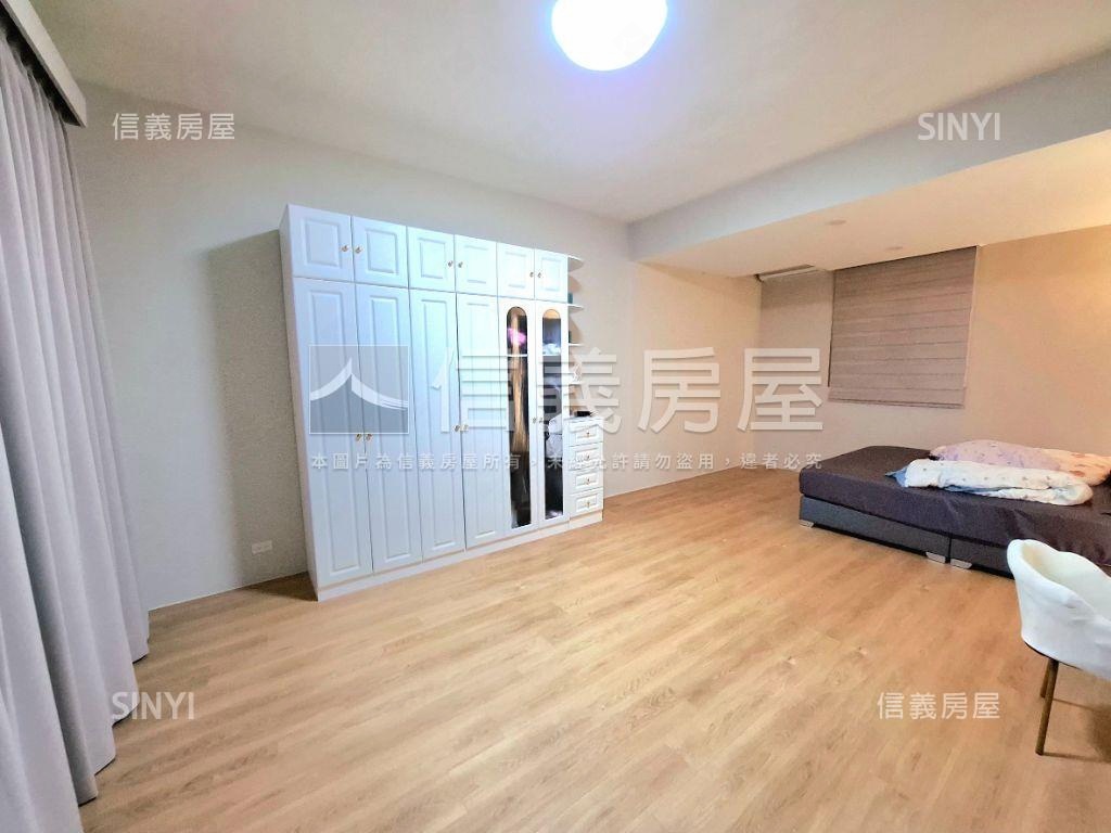 極美豪邸汐萬透天房屋室內格局與周邊環境