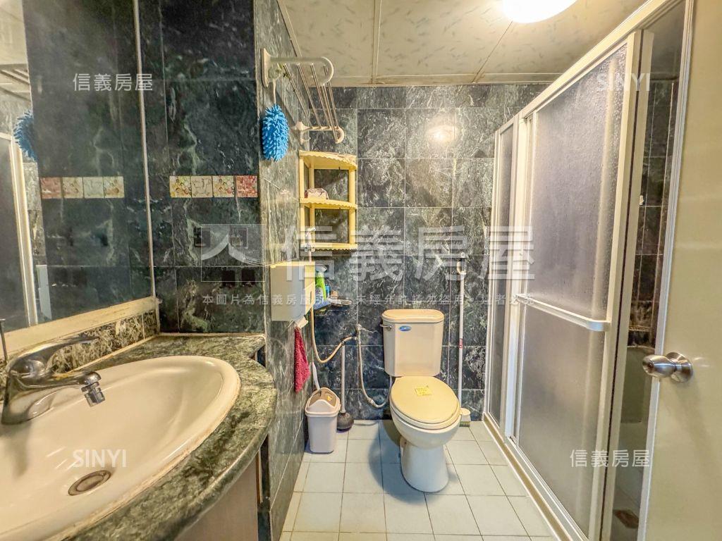 近巨蛋採光美套房房屋室內格局與周邊環境