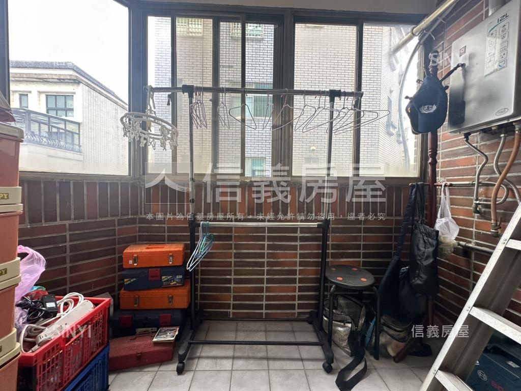 臻藏－光華精裝大３房房屋室內格局與周邊環境