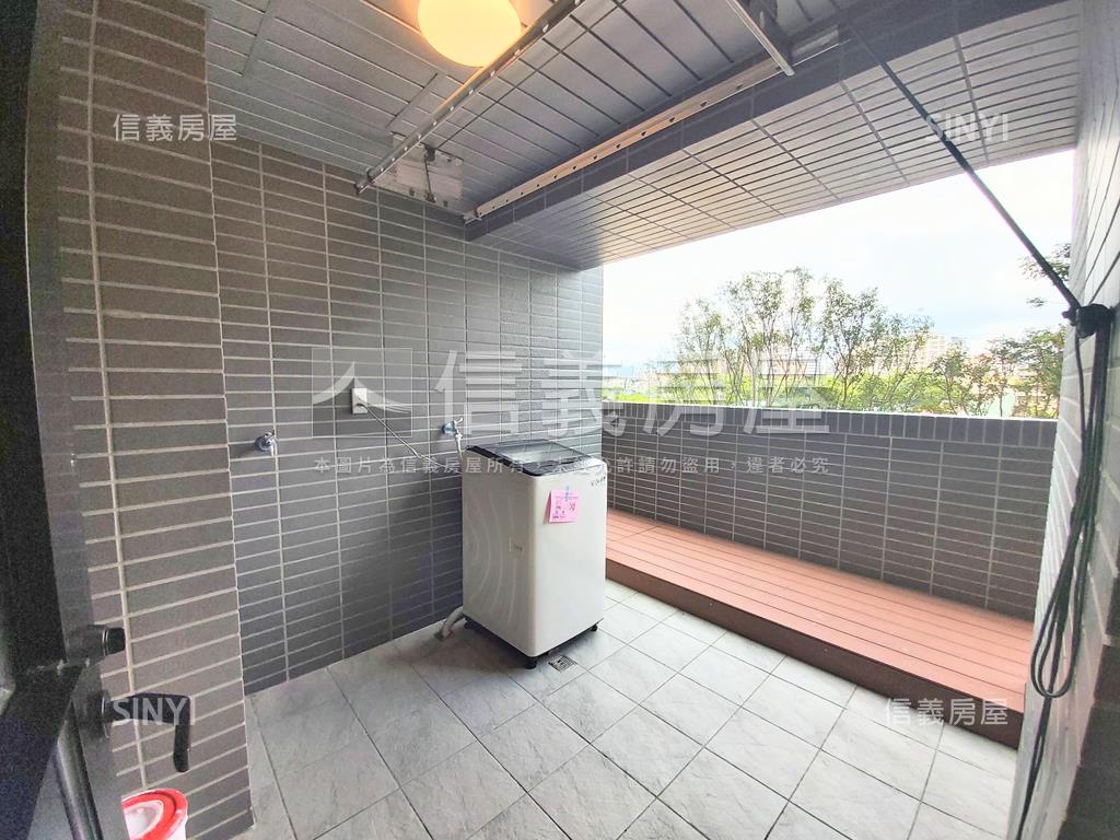 ❤️柏克萊露臺兩房車位房屋室內格局與周邊環境