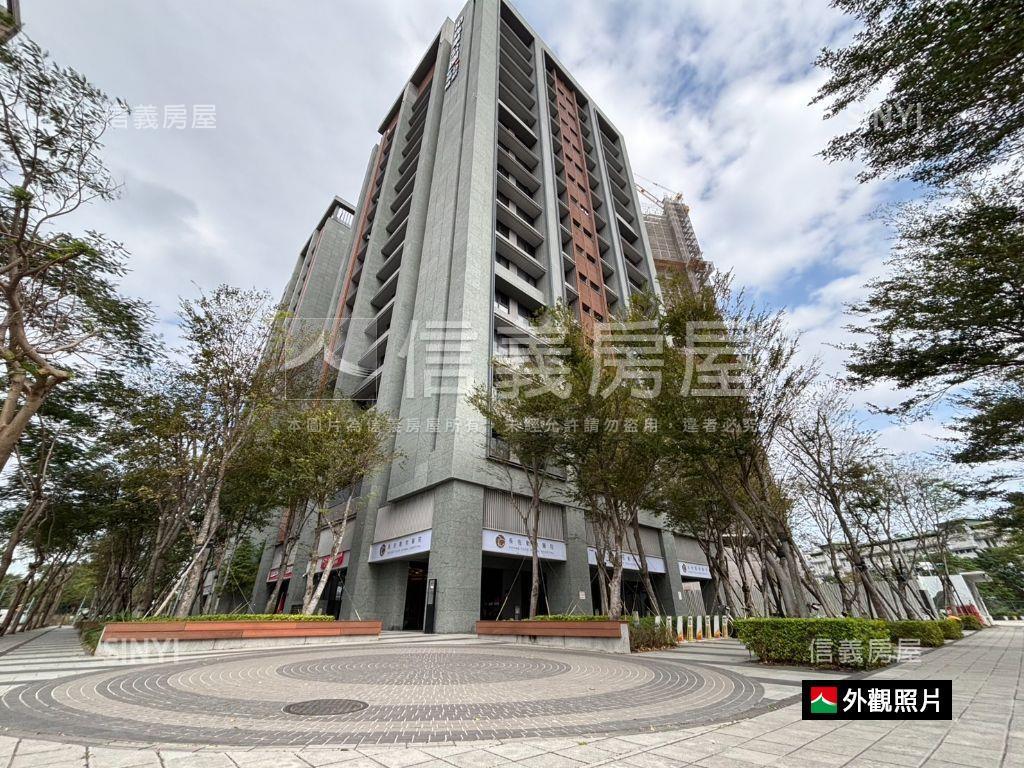 ❤️柏克萊露臺兩房車位房屋室內格局與周邊環境