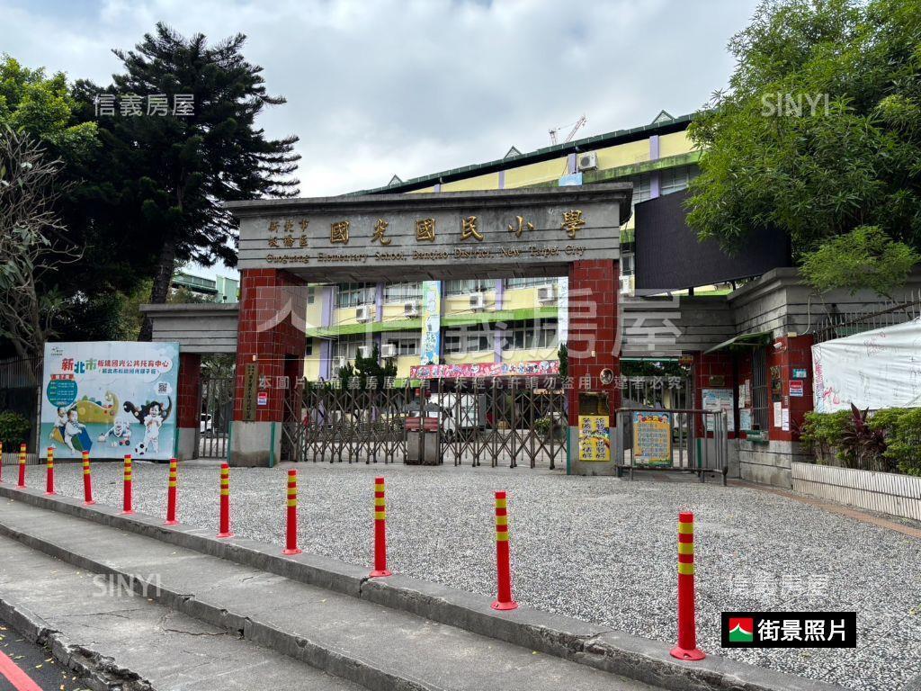 ❤️柏克萊露臺兩房車位房屋室內格局與周邊環境