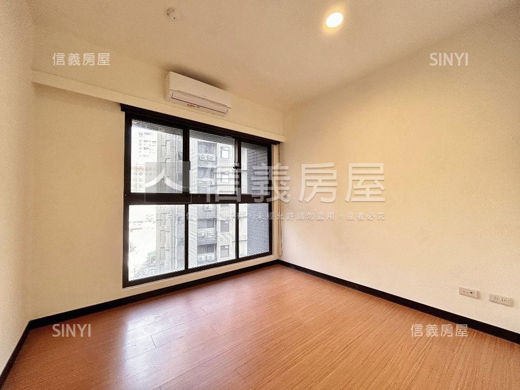 Ａ９專任麗江清久房屋室內格局與周邊環境