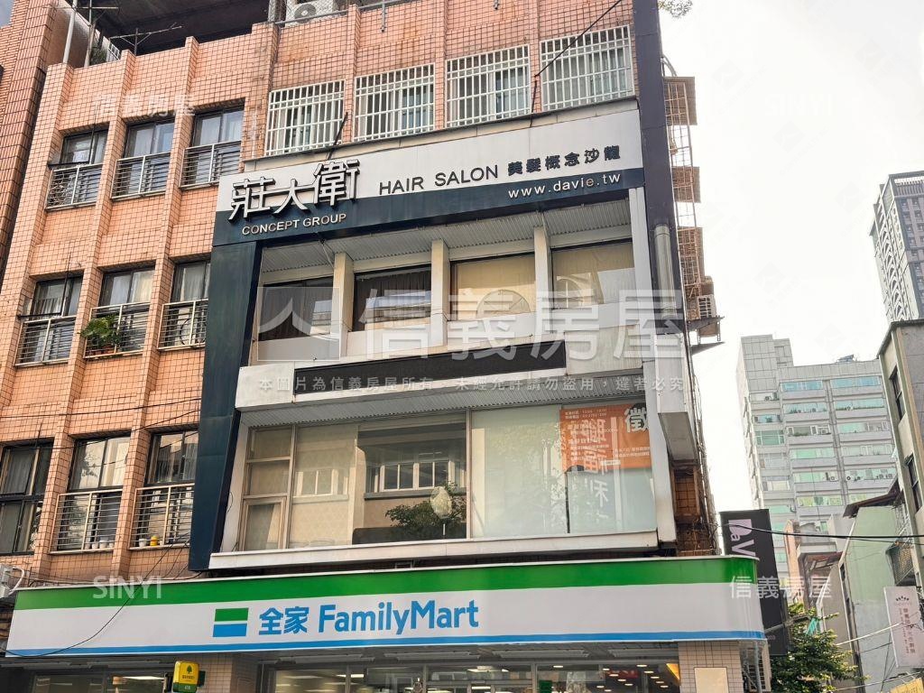 台北市方正三房可租車位房屋室內格局與周邊環境