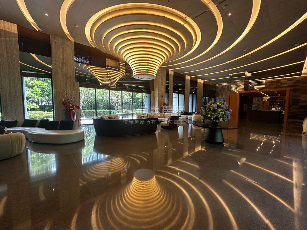 潤隆｜三個房間全朝南房屋室內格局與周邊環境