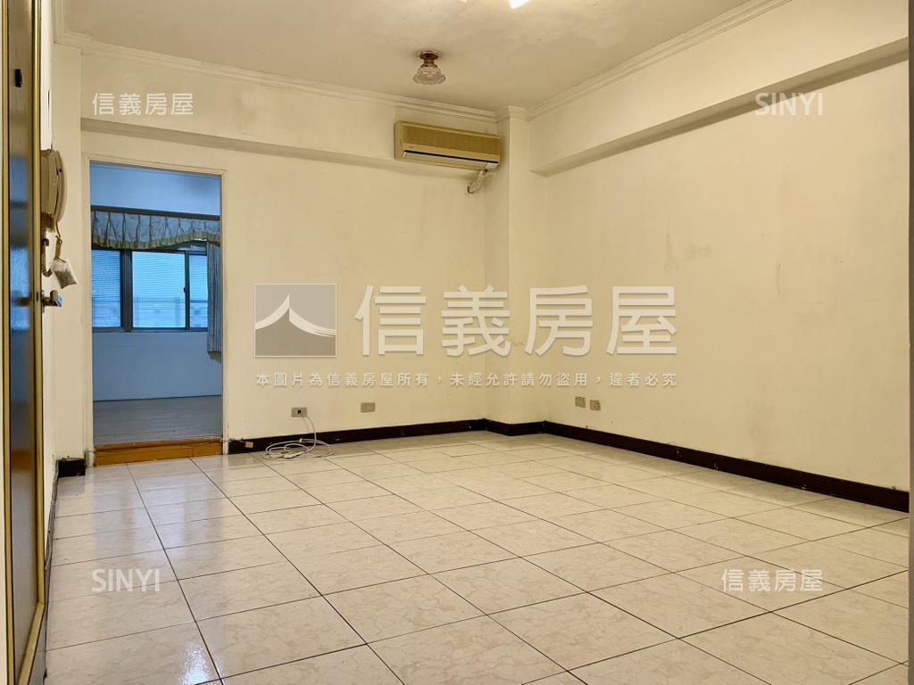 新店捷運站附近電梯三房房屋室內格局與周邊環境