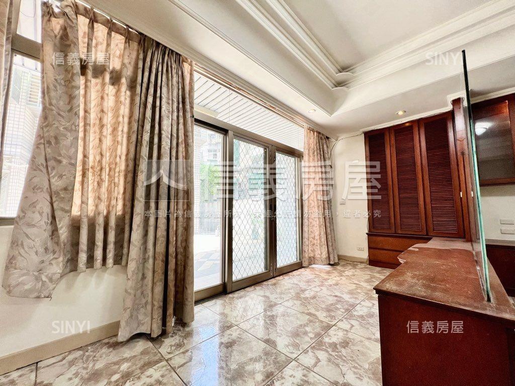 樂華富貴雙星Ａ房屋室內格局與周邊環境