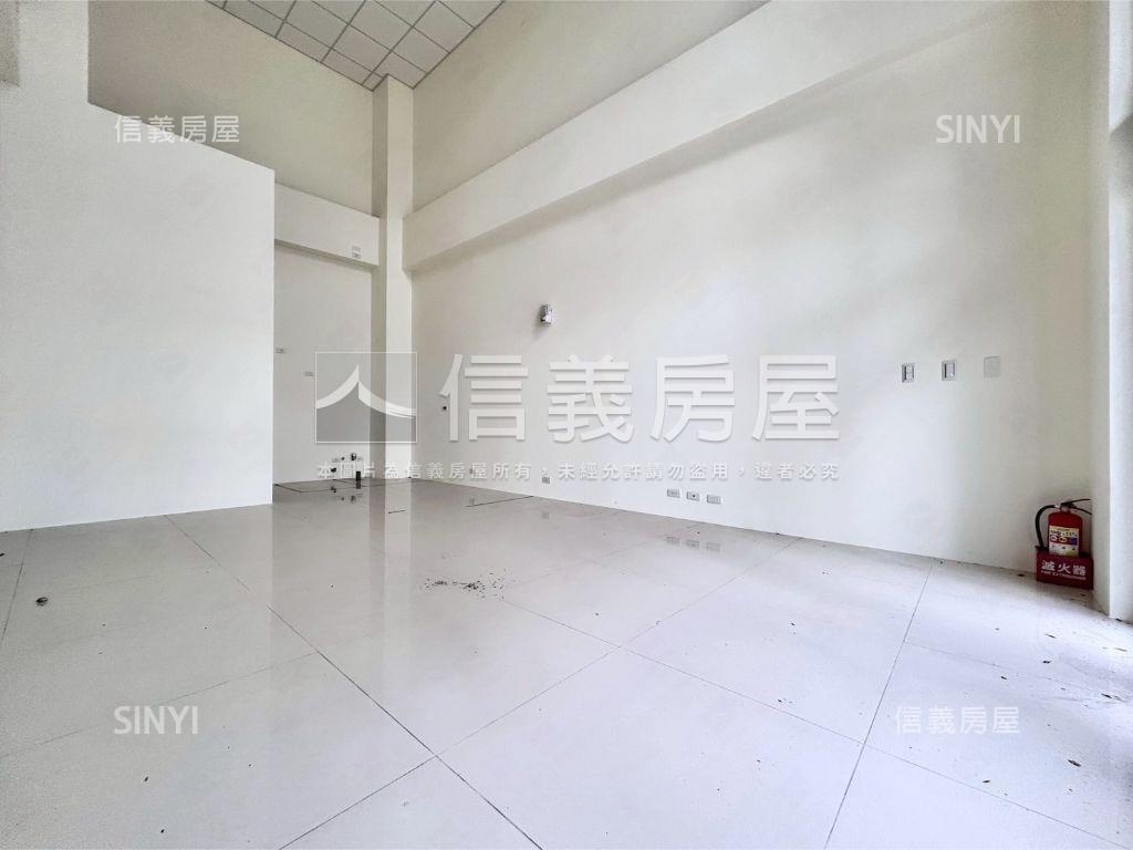 昌祐閱灣│店面附平車位房屋室內格局與周邊環境