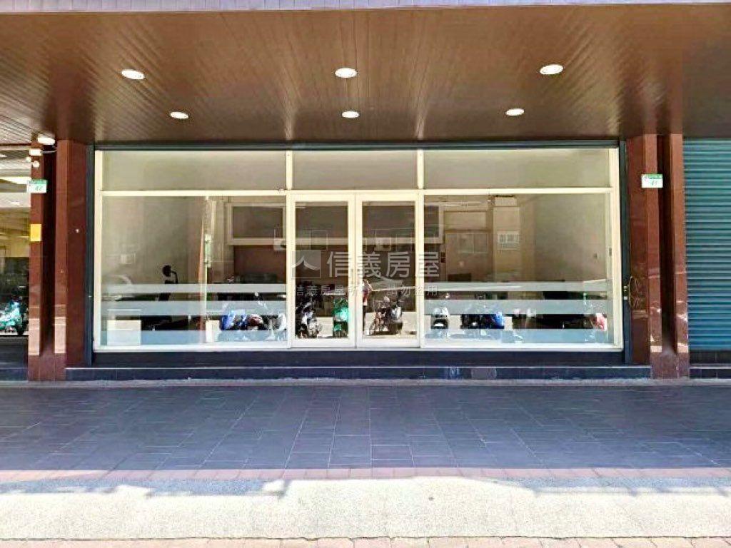 捷運中山國小皇宮面寬金店房屋室內格局與周邊環境