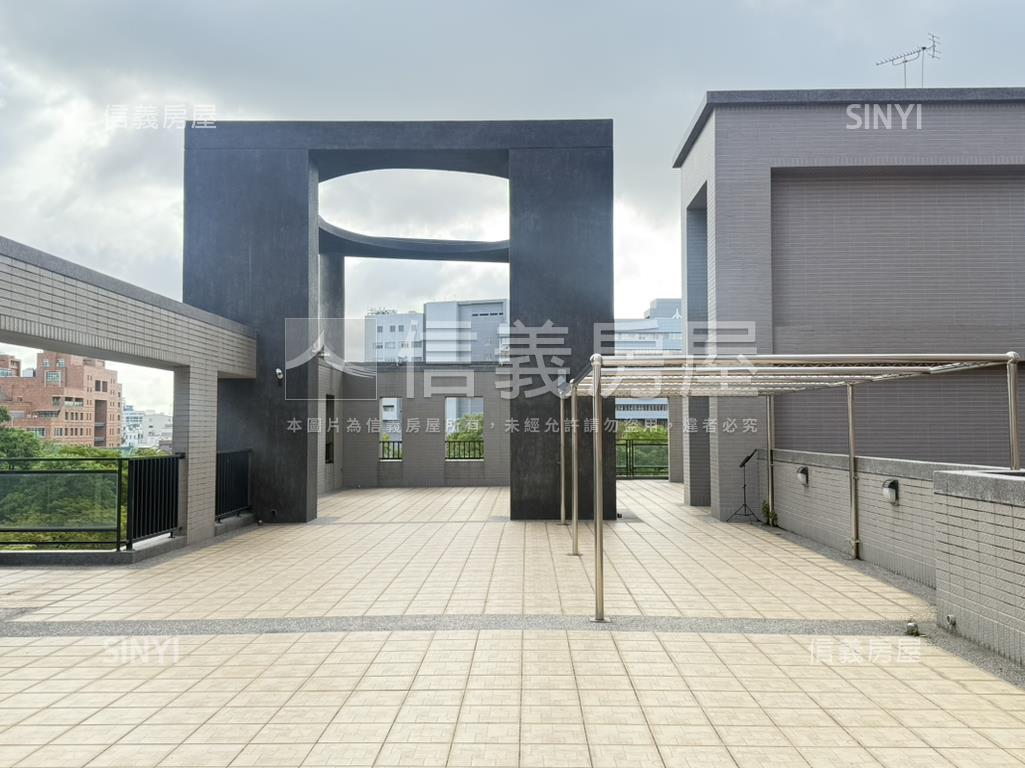 大東公園臨溪作伴電梯兩房房屋室內格局與周邊環境