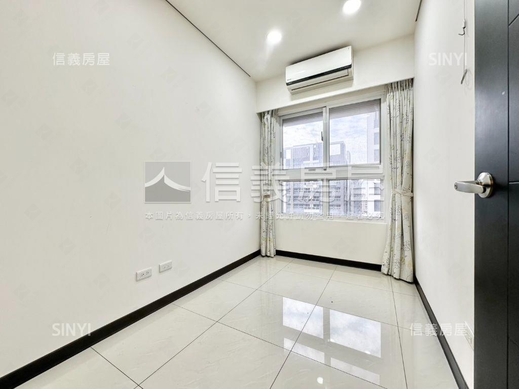 超級城市綠意高樓兩房車位房屋室內格局與周邊環境